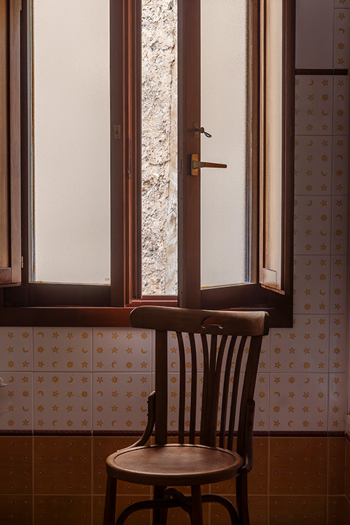 En Voz Baja 1 Cartel Proyecto en Voz Baja